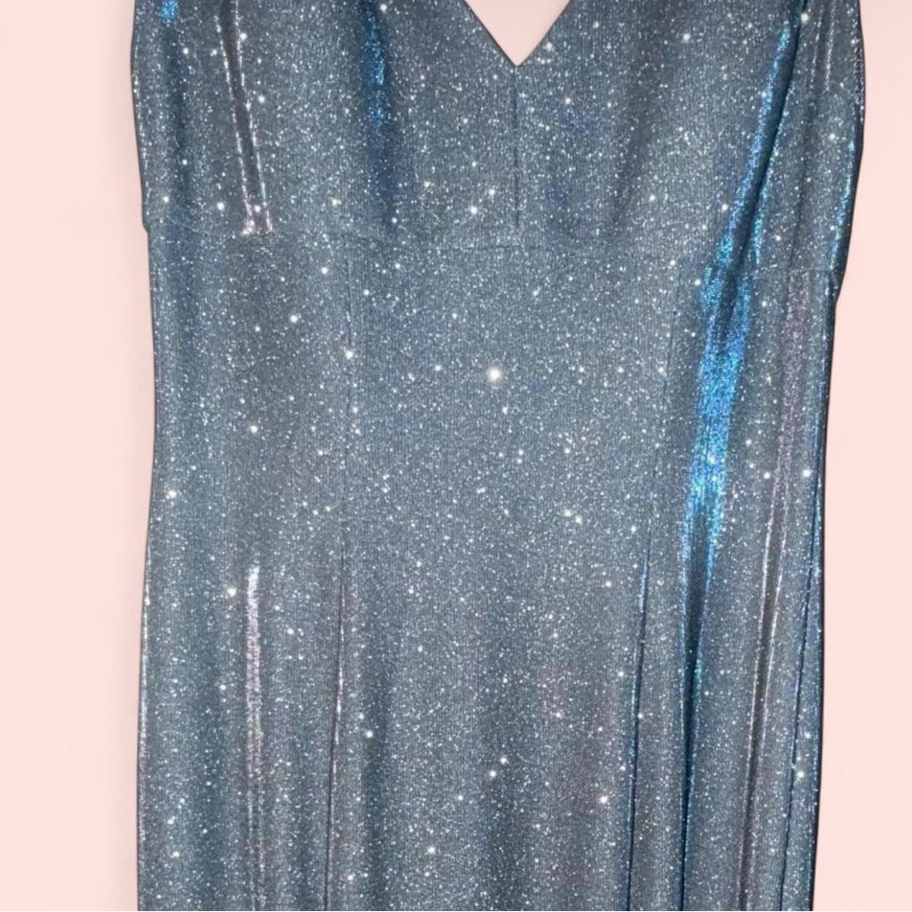 Sparkling Blue Prom Oran Gown